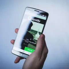 Spotify w Polsce od kiedy? Zaskakująca historia i rozwój platformy