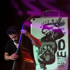 Olo Walicki - niezwykły muzyk jazzowy łączący style i emocje