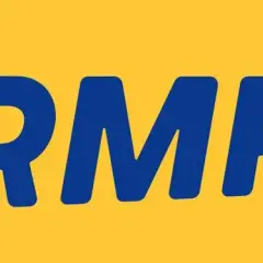 Jaką piosenkę grało RMF FM? Odkryj najnowsze hity!