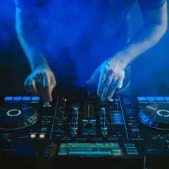 10 najpopularniejszych polskich DJ-ów muzyki klubowej