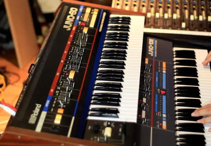 Juno 60 vs 106: Który syntezator Rolanda jest lepszy? Oto analiza