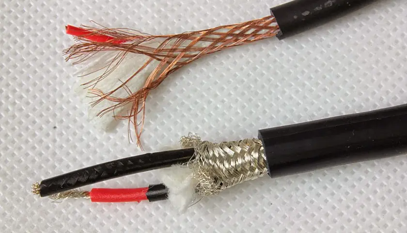 Jaki kabel do gitary elektrycznej – uniknij najczęstszych błędów