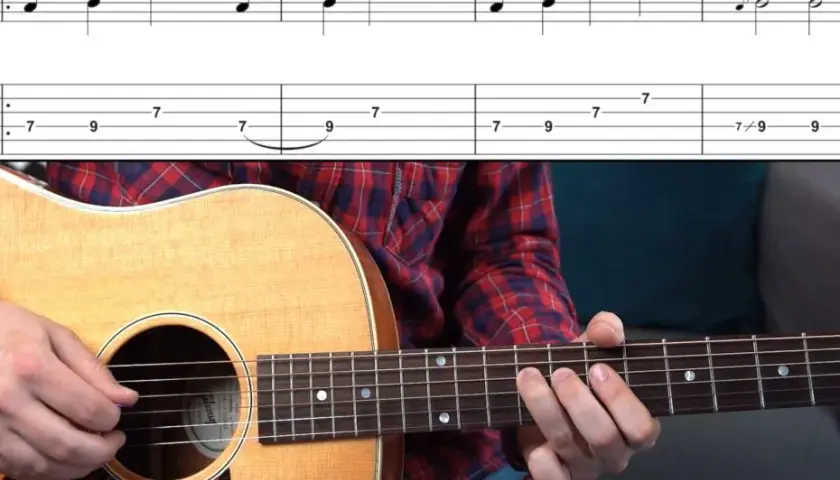 Jak nauczyć się grać na gitarze akustycznej w domu krok po kroku