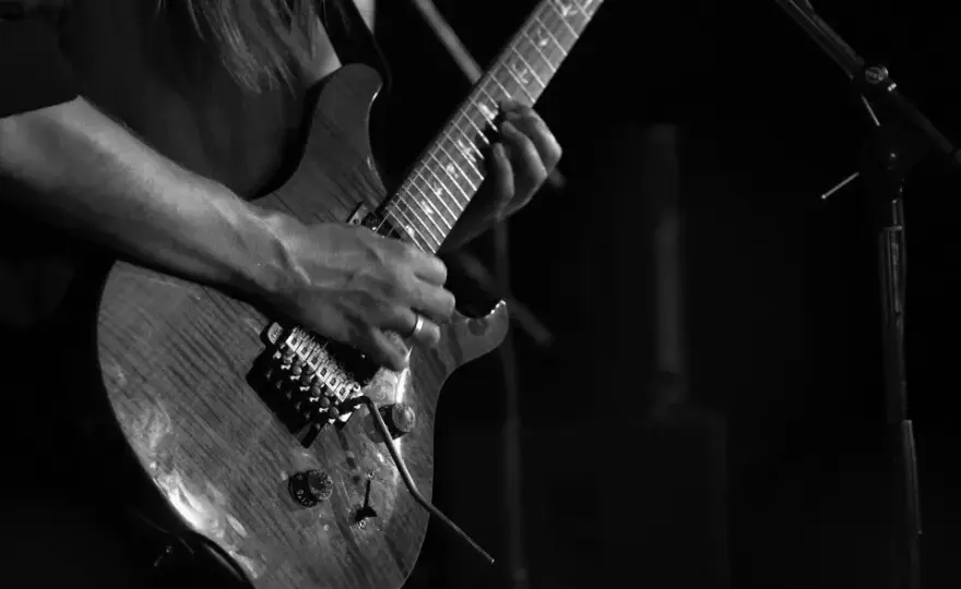 Najlepsi polscy gitarzyści rockowi wszech czasów - TOP 10